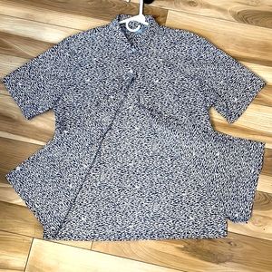 NWOT large Tori Richard men button down